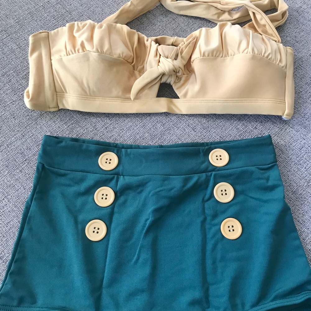 Bathing suit - Picture 3 of 5